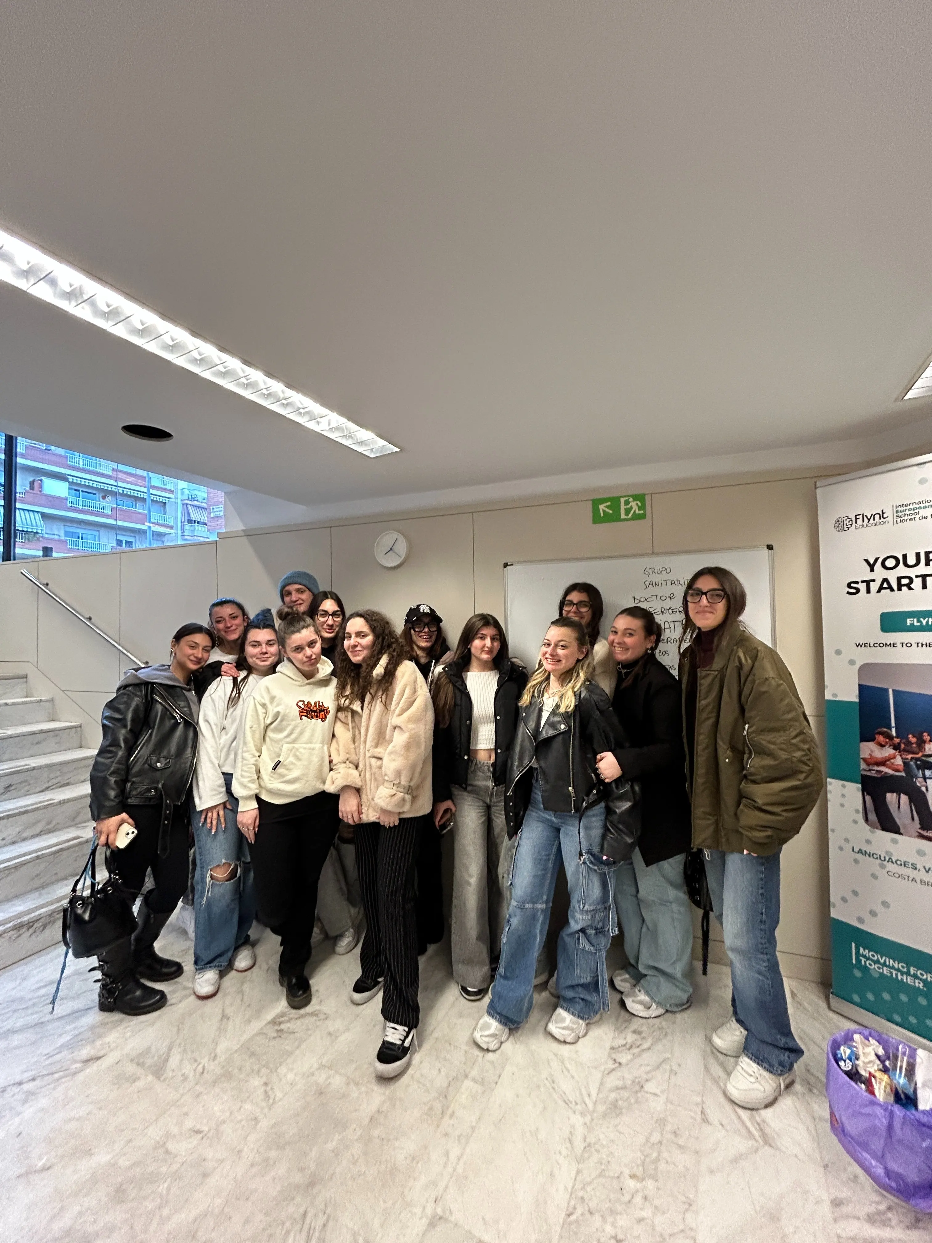 Students arriving at Flynt Education PCTO